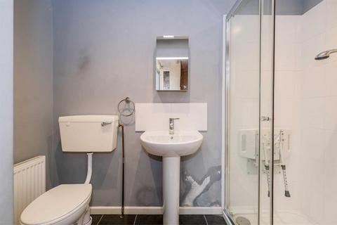 61 Leonard Road, London, E4 8NE