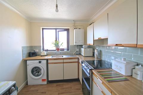 2 bedroom flat for sale, Suffield Way, King's Lynn