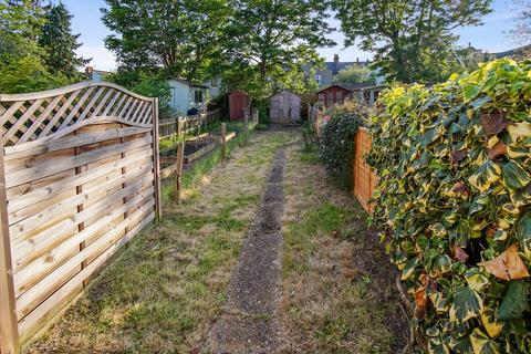 9a Samos Road, Anerley, London, SE20 7UQ