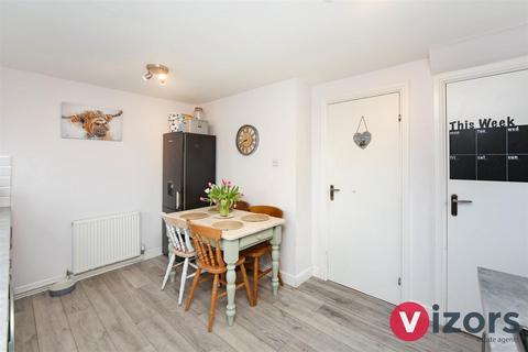 2 bedroom semi-detached house for sale, Marlpool Drive, Redditch