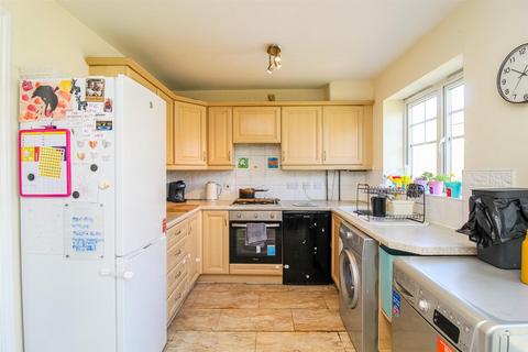 2 bedroom house for sale, Mill Chase Road, Wakefield WF2