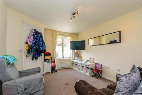 2 bedroom house for sale, Mill Chase Road, Wakefield WF2