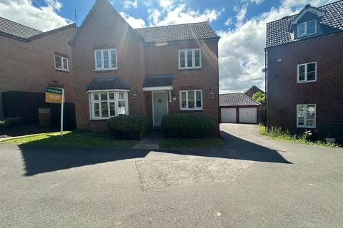 4 bedroom detached house to rent, South Meadow Road, St Crispin, Northampton NN5