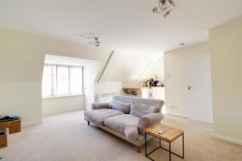 2 bedroom apartment for sale, Alexandra Road, Hemel Hempstead