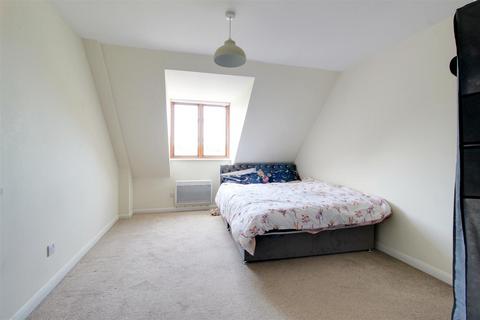 2 bedroom apartment for sale, Alexandra Road, Hemel Hempstead