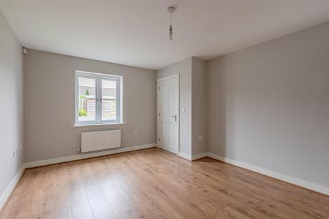 8 Apple Tree Lane, York, YO26 5TL