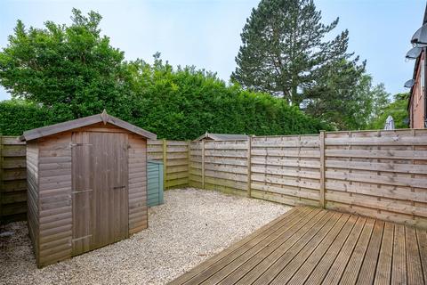 8 Apple Tree Lane, York, YO26 5TL