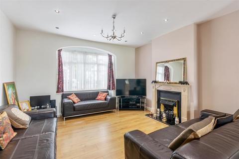 10 Milner Road, Morden, SM4 6EN