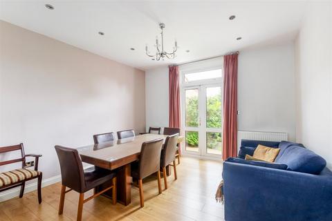 10 Milner Road, Morden, SM4 6EN