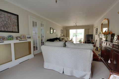 5 bedroom detached house for sale, Spindlewood, Elloughton HU15