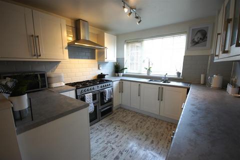 3 bedroom end of terrace house for sale, Clarendon Street, Hull HU3