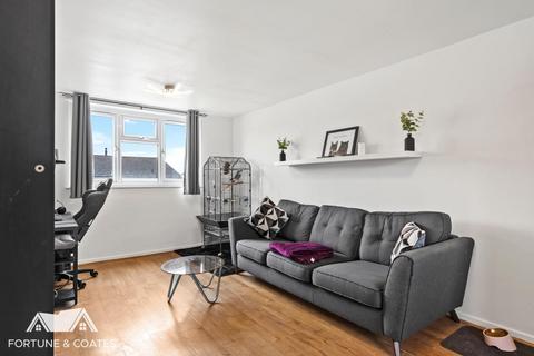 88 Five Acres, Harlow, CM18 6XA