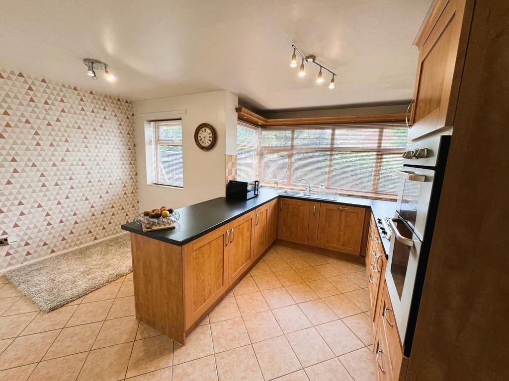 Kitchen (1)