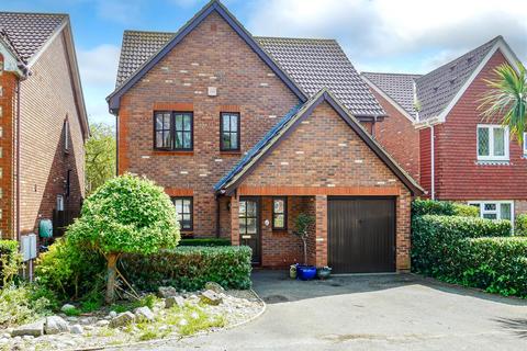 4 bedroom detached house for sale, Hollyhock Way, Littlehampton BN17