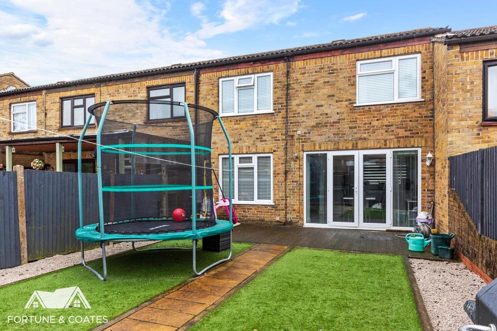 Hull Grove 18.jpg