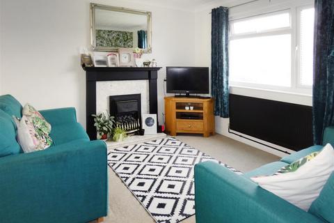 31 Beacon Way, Littlehampton, BN17 6QS