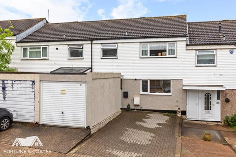51 Tithelands, Harlow, CM19 5NB