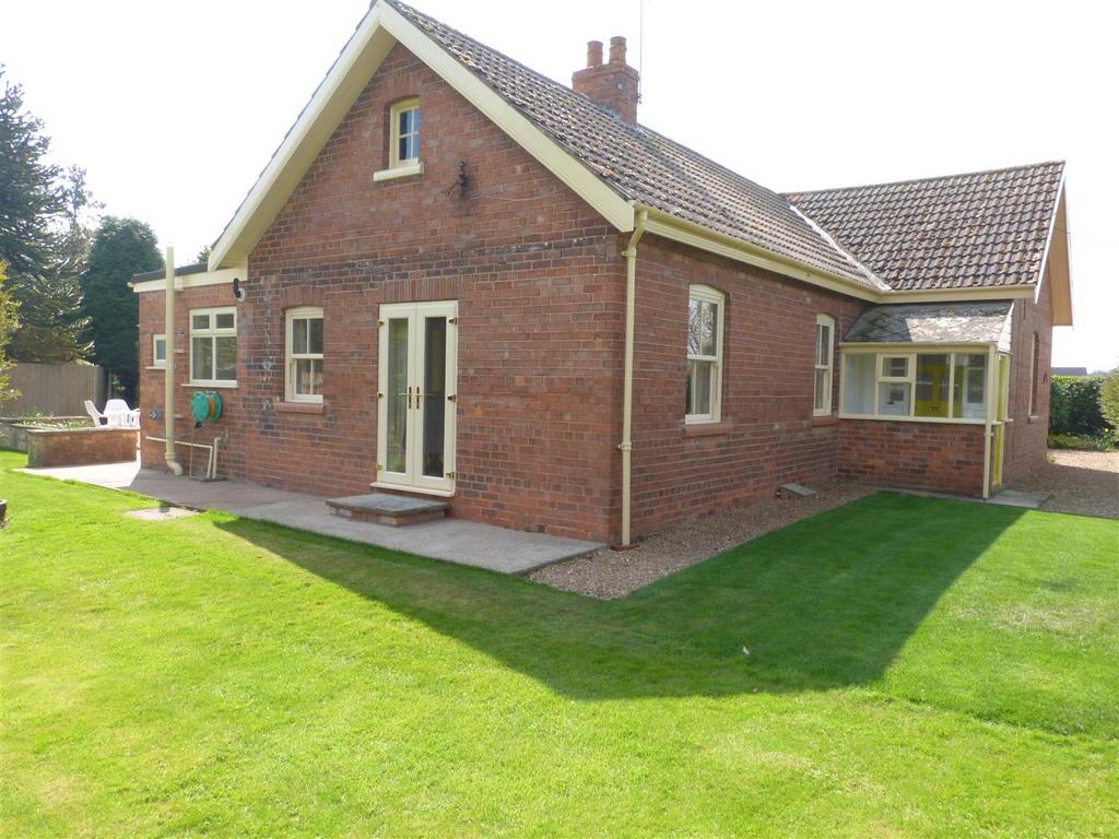 The Bungalow Sandholme Road Eastrington 3 bed house to rent £1,150