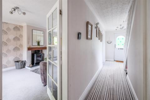 4 bedroom detached house for sale, Weatherhill Road, Lindley,  Huddersfield, HD3