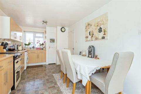 3 bedroom end of terrace house for sale, Abingdon Walk, Worthing