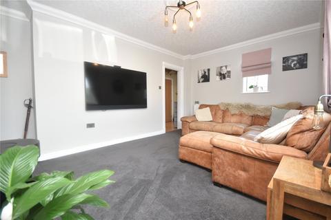 3 bedroom semi-detached house for sale, Oatleys Crescent, Ledbury, Herefordshire, HR8