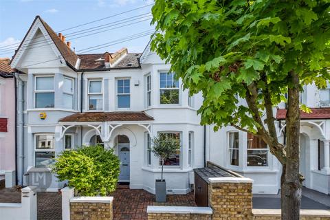 131 Trentham Street, London, SW18 5DH