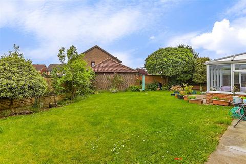 4 bedroom detached house for sale, The Weavers, Maidstone, Kent