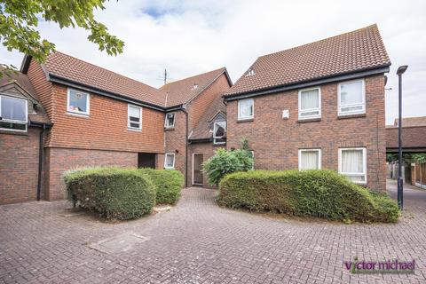 1 bedroom flat to rent, Harper Road, London,  E6