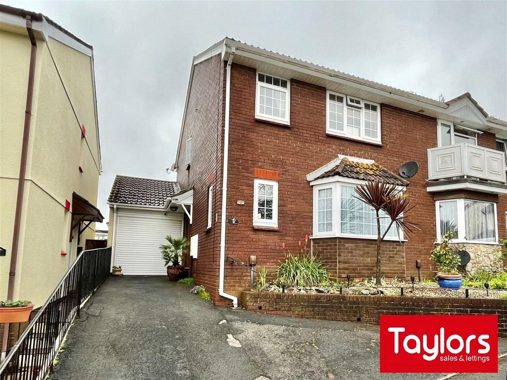 Treesdale Close, Paignton TQ3 3 bed semidetached house for sale £300,000