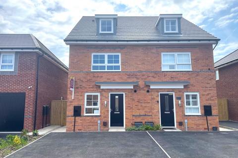 4 bedroom semi-detached house to rent, Longwall Drive, Ince