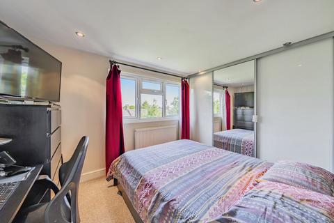 2 bedroom apartment for sale, Broadfield Road, London