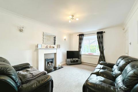4 bedroom detached house for sale, Bellerby Close, Whitefield, M45