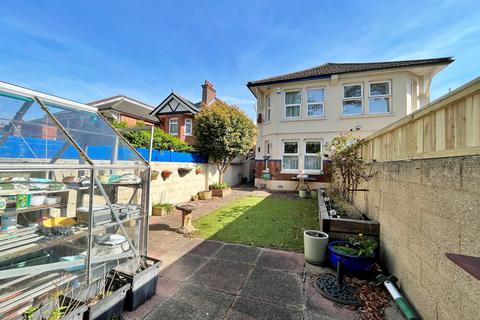 3 bedroom semi-detached house for sale, Pokesdown