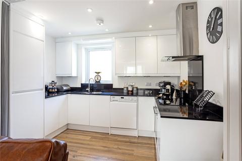 2 bedroom apartment for sale, Winchcombe Street, Cheltenham, Gloucestershire, GL52