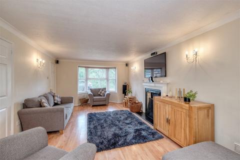 4 bedroom detached house for sale, Malvern Road, Bromsgrove, B61 7HE