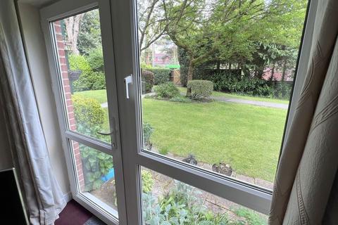 1 bedroom retirement property for sale, Glenmoor Road, West Parley, Ferndown, BH22