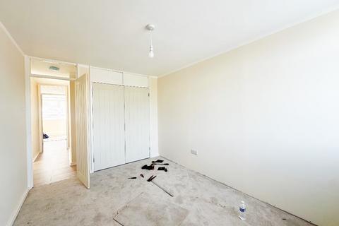 2 bedroom flat to rent, Berkshire Road, Camberley