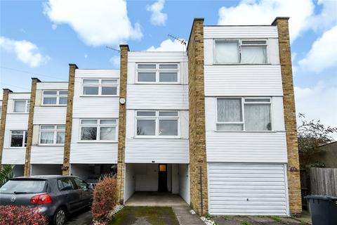 3 bedroom terraced house for sale, Micheldever Road, Lee