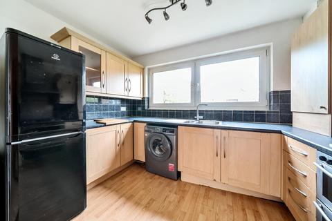 3 bedroom terraced house for sale, Micheldever Road, Lee