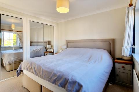 24 Wingate Drive, Ampthill, Bedford, MK45 2XF