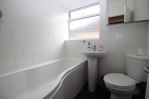 13 Clarkes Road, Hatfield, AL10 0HN
