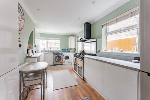 52 Beaconsfield Road, Lowestoft, NR33 0RJ