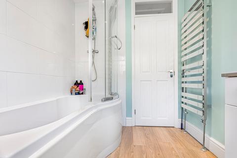 4 Park Close, Hatfield, AL9 5AY