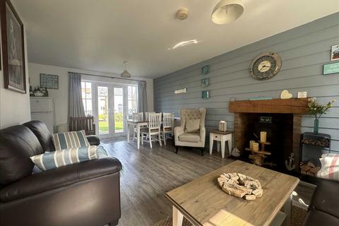 2 bedroom house for sale, Turnberry Drive, The Bay, Filey