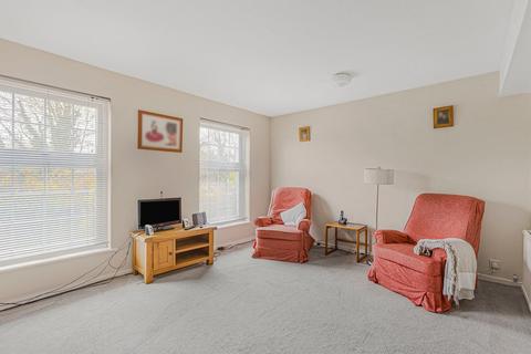 23 Batterdale, Hatfield, AL9 5JF