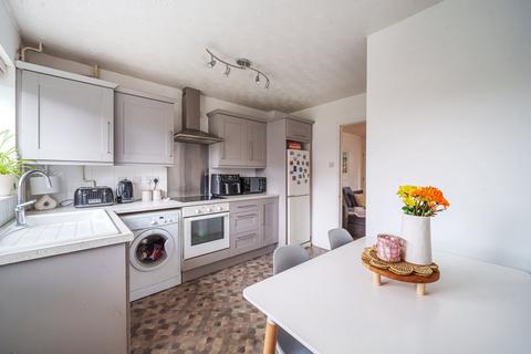 48 Astral Close, Lower Stondon, Henlow, SG16 6EL