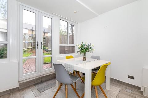 44 Bideford Road, Bromley, BR1 5HD