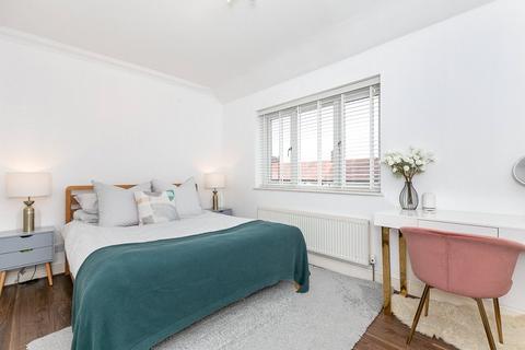 44 Bideford Road, Bromley, BR1 5HD