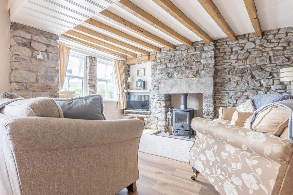 Sitting dining room