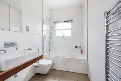 2 bedroom flat to rent, Onslow Square, London, SW7